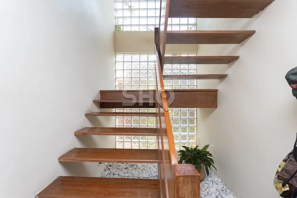 Casa, 4 quartos, 340 m² - Foto 2