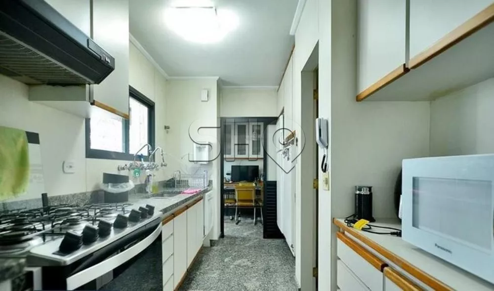 Apartamento à venda com 4 quartos, 207m² - Foto 9