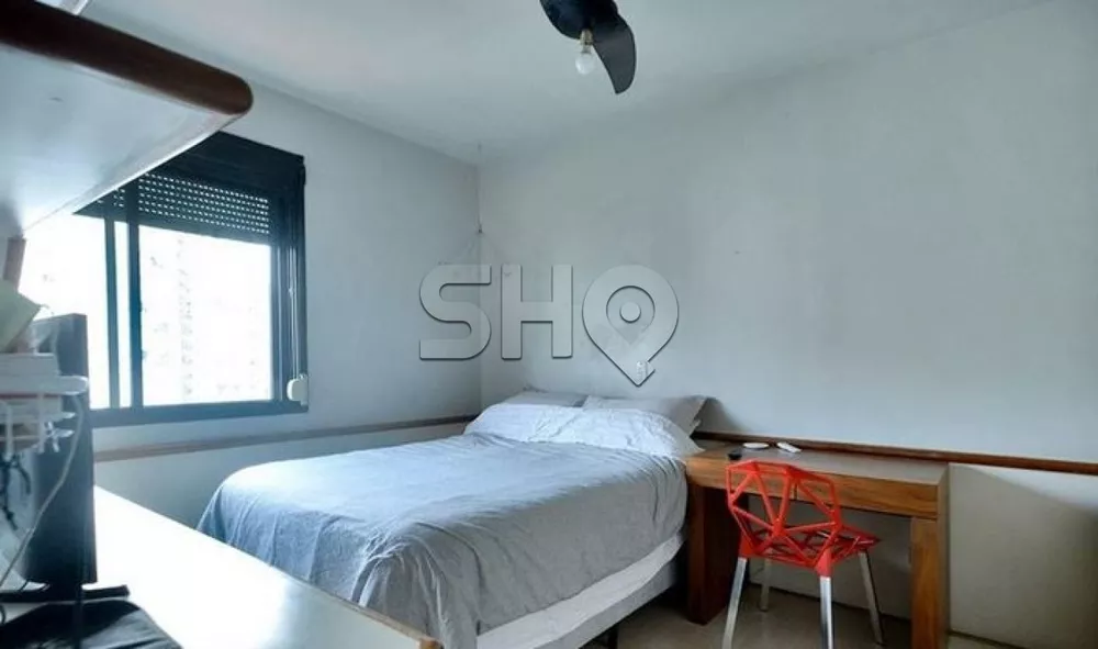 Apartamento à venda com 4 quartos, 207m² - Foto 12