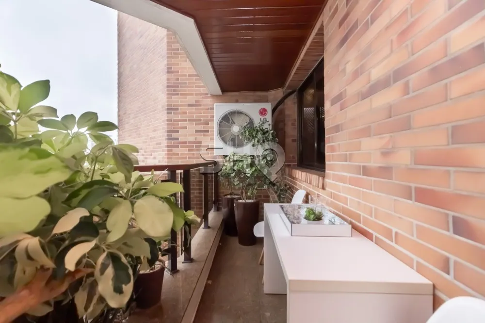 Apartamento, 4 quartos, 217 m² - Foto 2