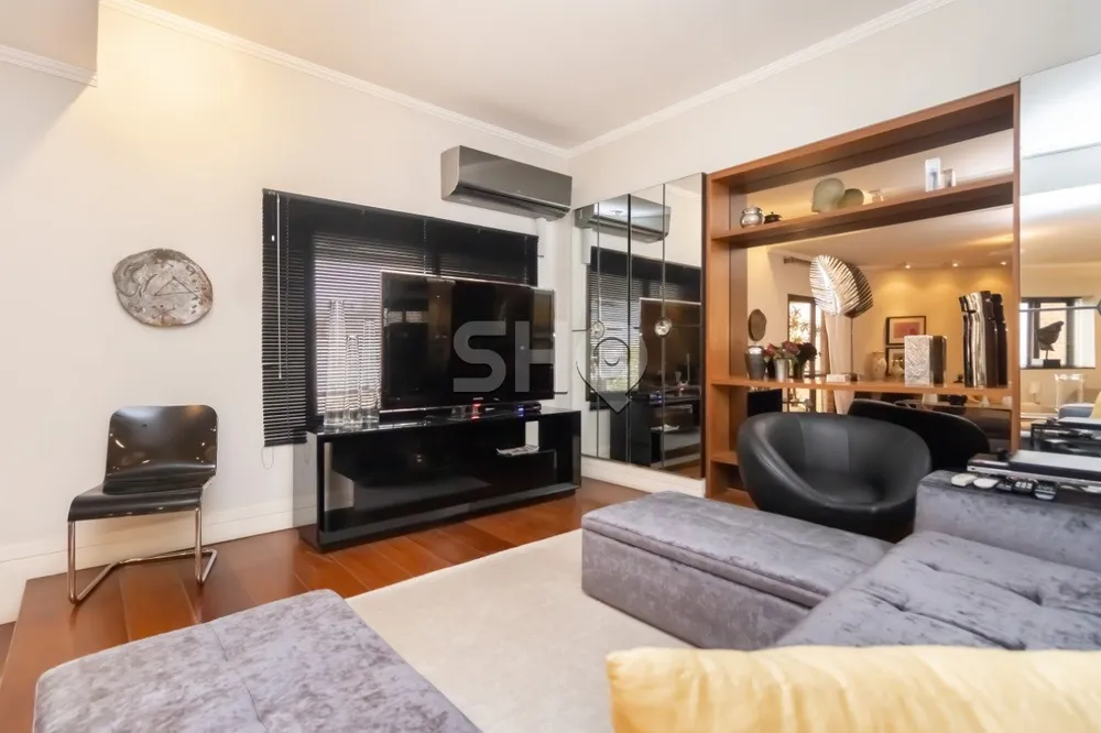 Apartamento, 4 quartos, 217 m² - Foto 1