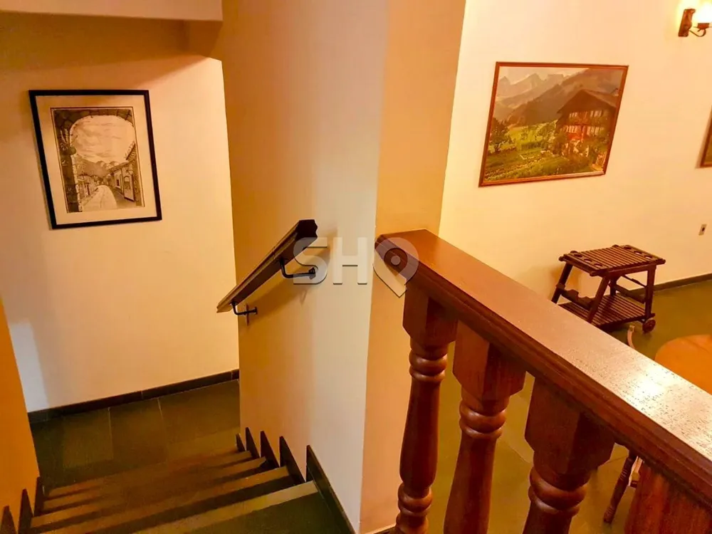 Sobrado, 3 quartos, 215 m² - Foto 1