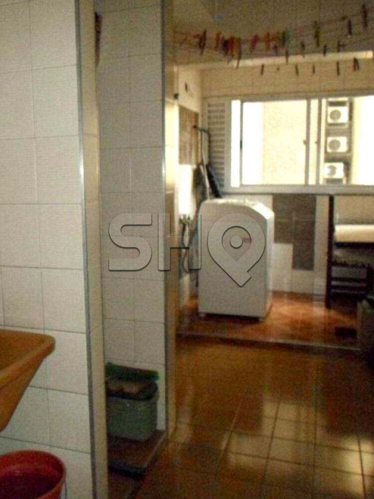 Apartamento à venda com 3 quartos, 140m² - Foto 8