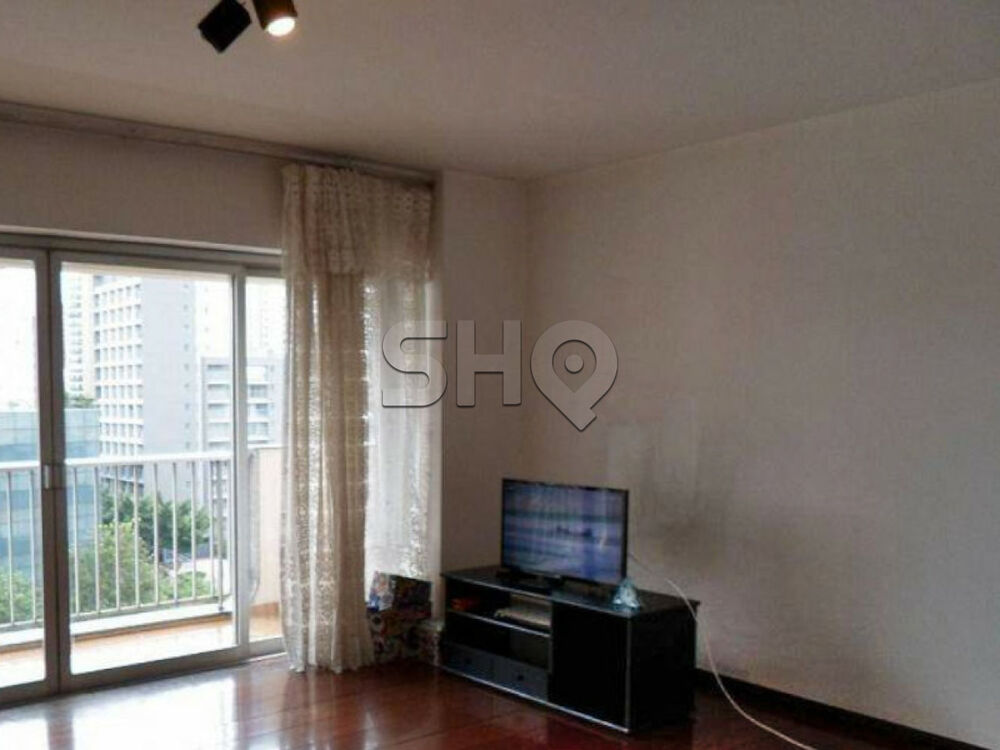 Apartamento à venda com 3 quartos, 140m² - Foto 1