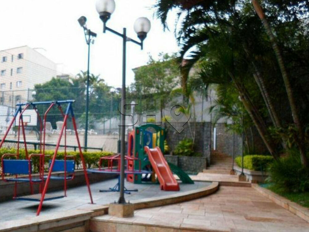Apartamento à venda com 3 quartos, 140m² - Foto 17