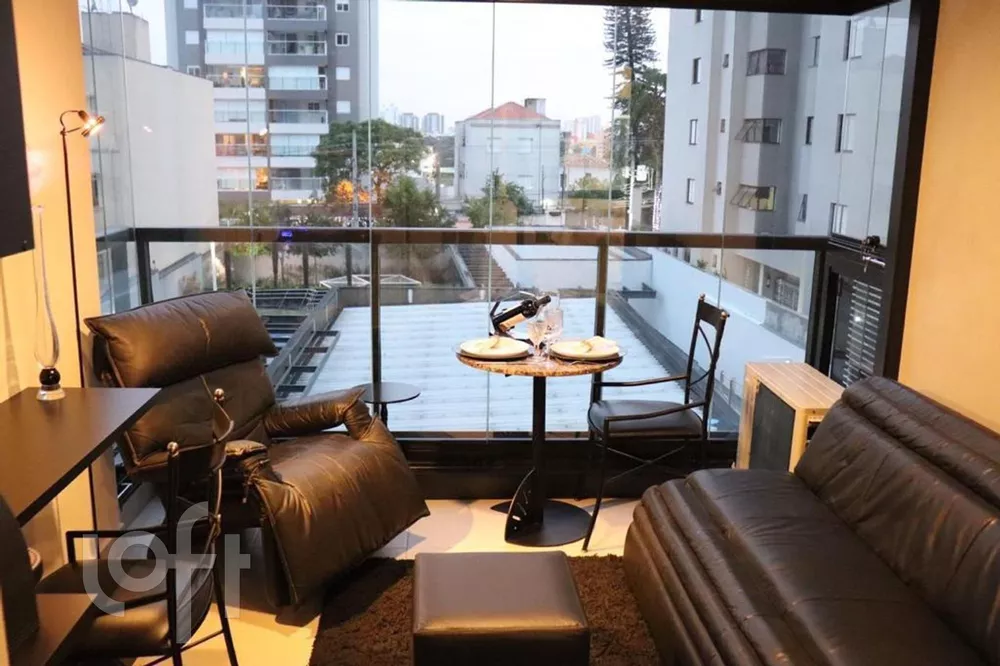 Apartamento à venda com 1 quarto, 33m² - Foto 1