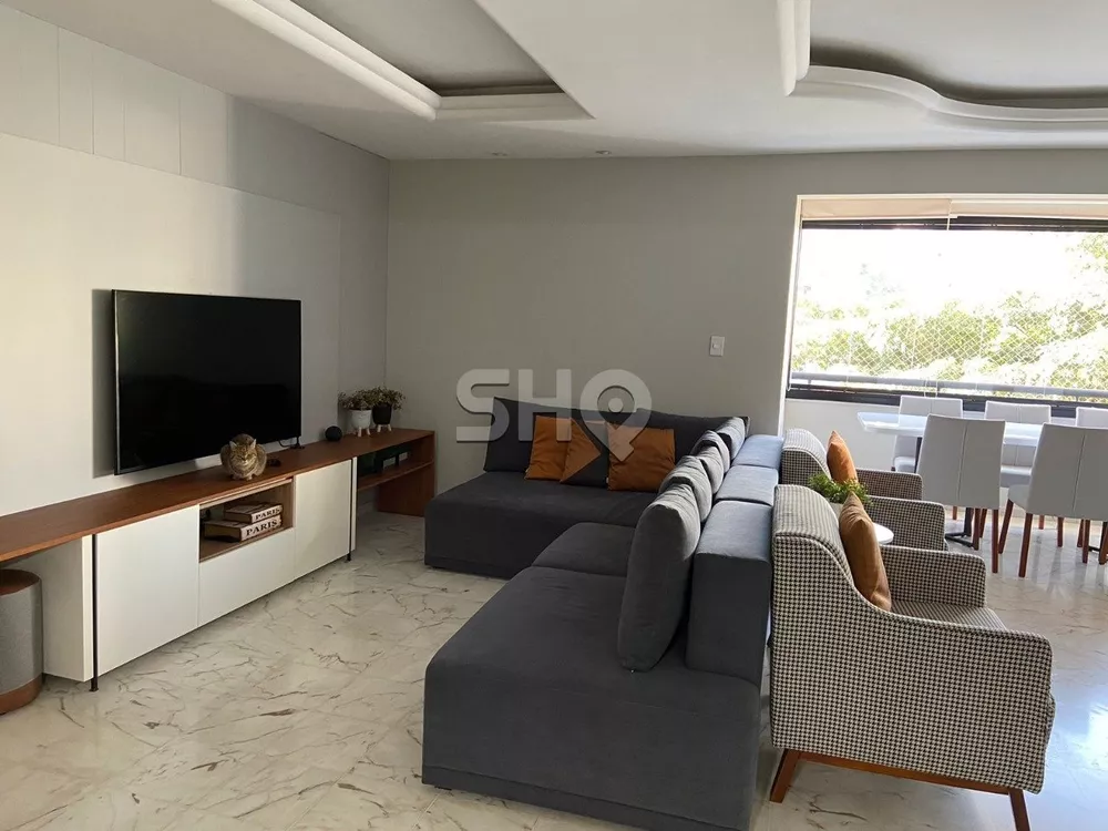 Apartamento à venda com 3 quartos, 122m² - Foto 8