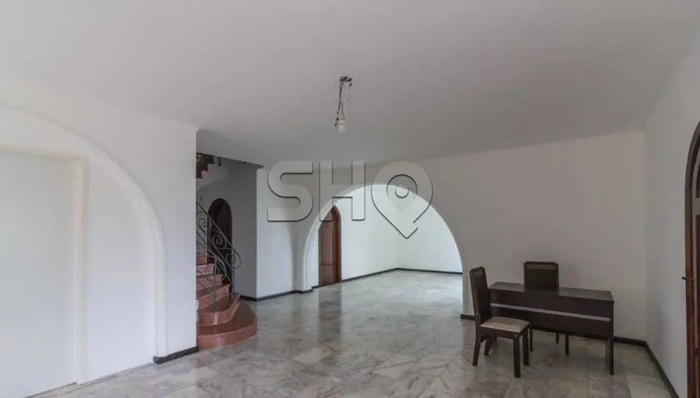 Sobrado, 4 quartos, 330 m² - Foto 2