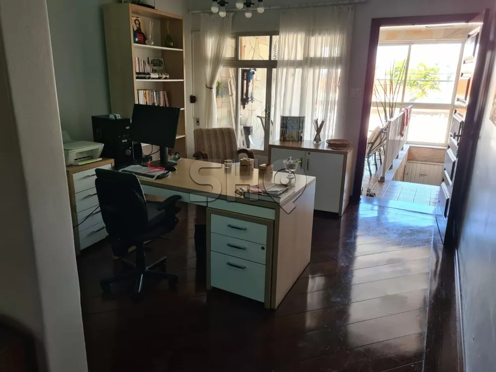 Sobrado à venda com 3 quartos, 650m² - Foto 4