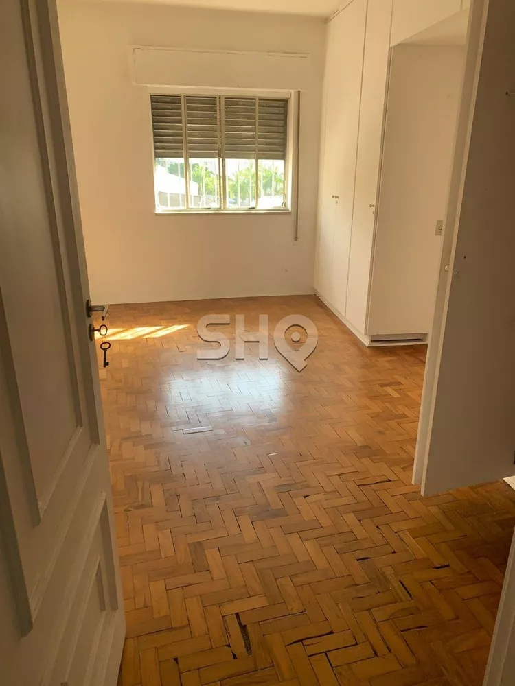 Apartamento à venda com 3 quartos, 120m² - Foto 1