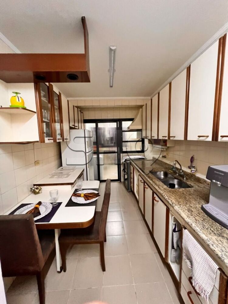 Apartamento à venda com 4 quartos, 134m² - Foto 11