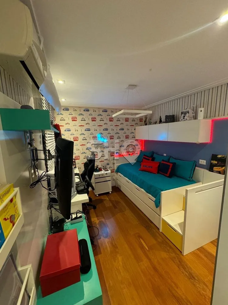 Apartamento, 3 quartos, 194 m² - Foto 2