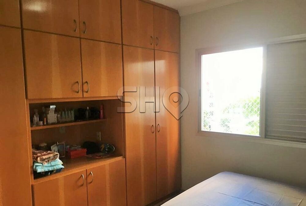 Apartamento à venda com 3 quartos, 200m² - Foto 4