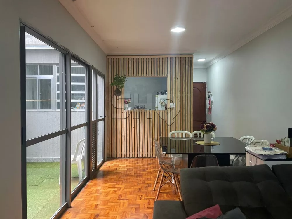 Apartamento à venda com 2 quartos, 100m² - Foto 1