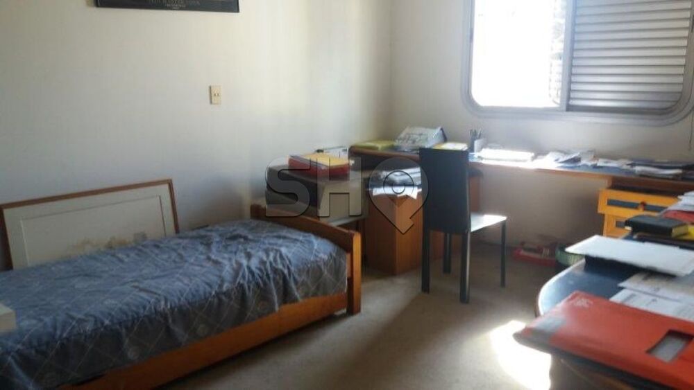 Apartamento à venda com 4 quartos, 320m² - Foto 17