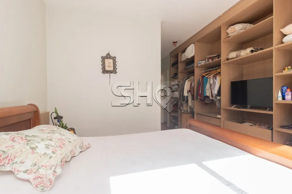 Sobrado, 3 quartos, 241 m² - Foto 3
