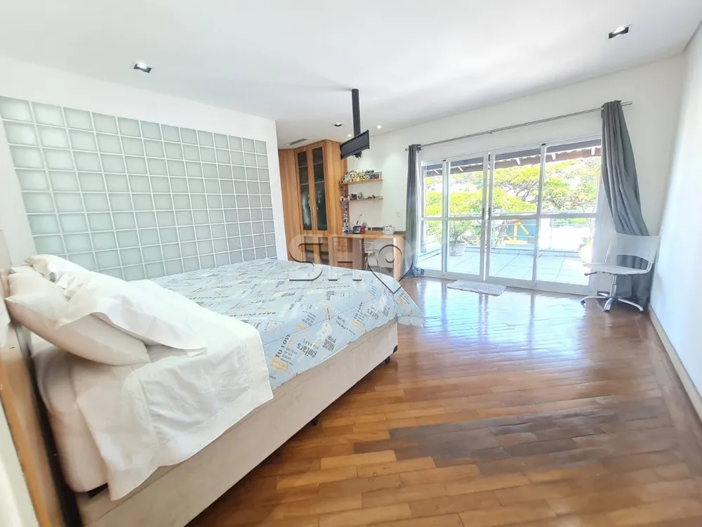 Sobrado, 3 quartos, 280 m² - Foto 1