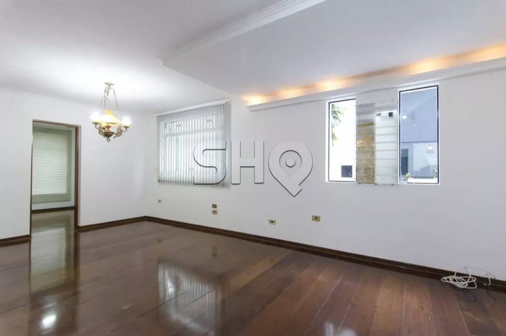 Sobrado à venda com 3 quartos, 573m² - Foto 4