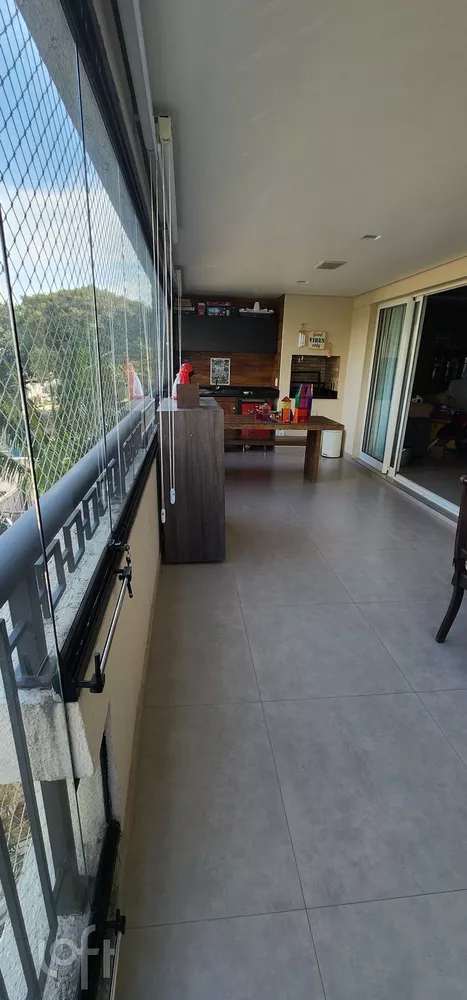 Apartamento à venda com 3 quartos, 163m² - Foto 3