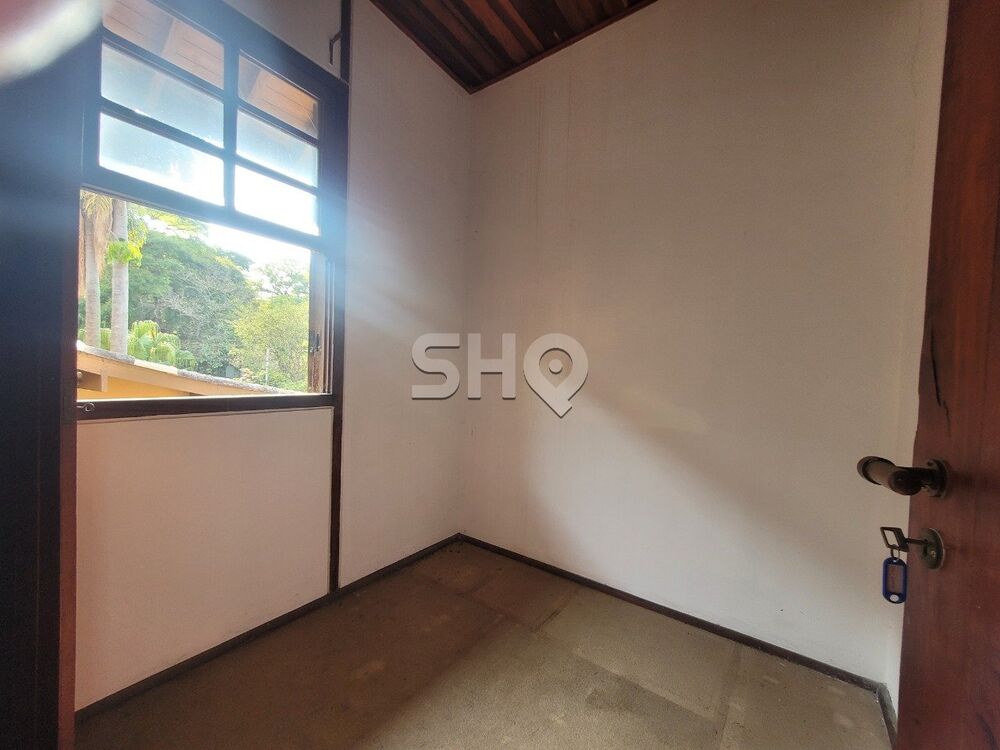Casa à venda com 4 quartos, 350m² - Foto 8