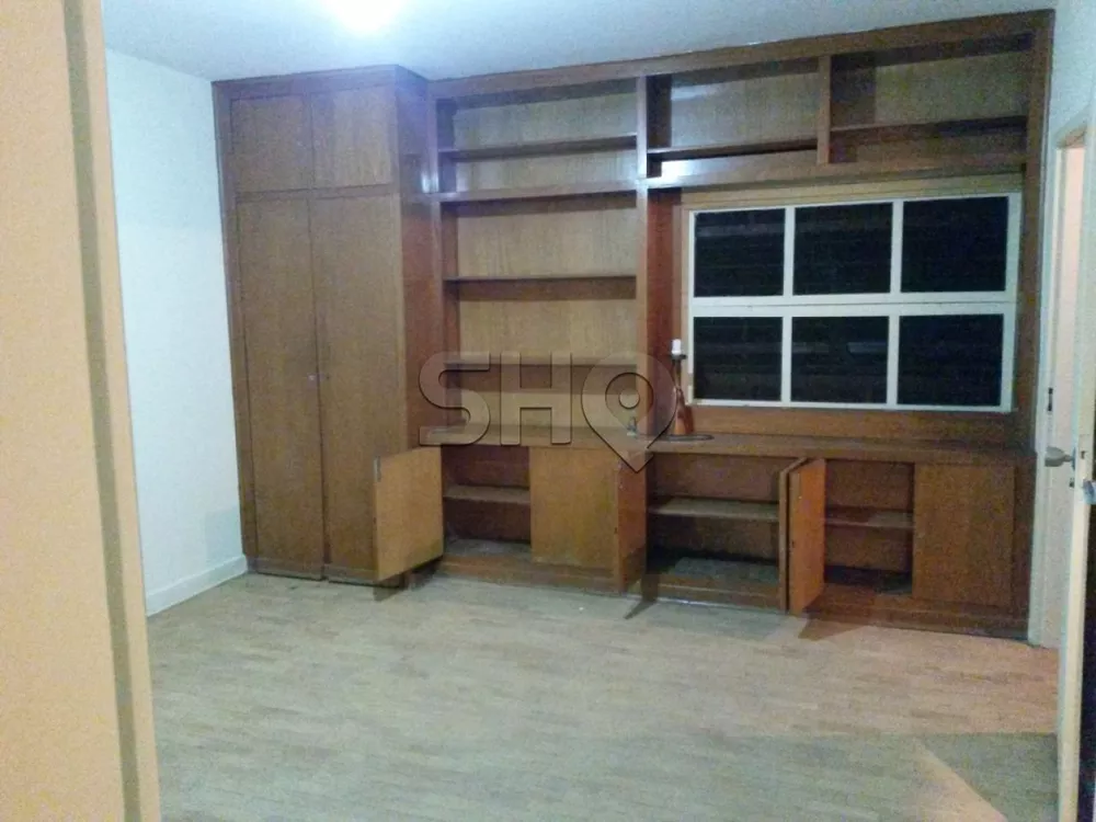 Casa Comercial para alugar com 3 quartos, 350m² - Foto 7