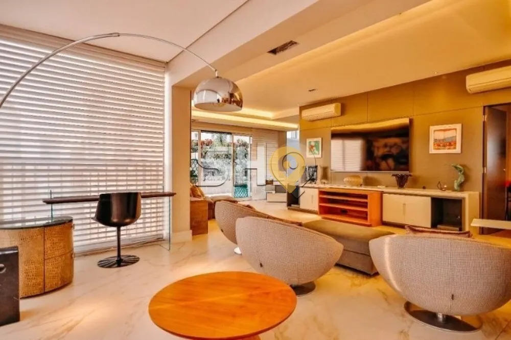 Cobertura, 4 quartos, 310 m² - Foto 1