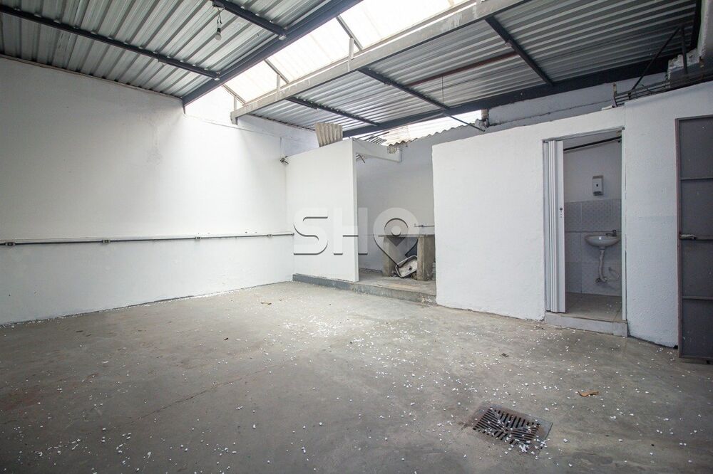 Apartamento para alugar com 2 quartos, 200m² - Foto 6