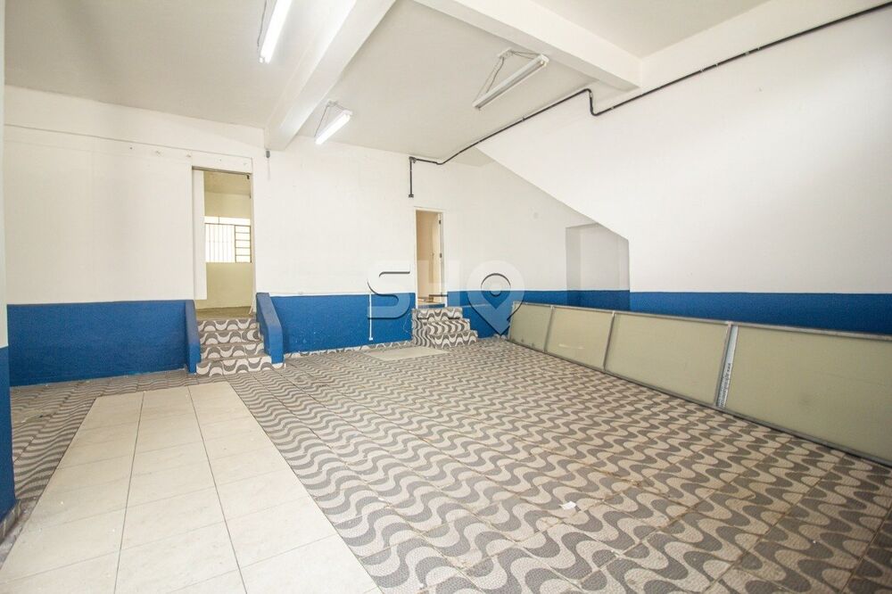 Apartamento para alugar com 2 quartos, 200m² - Foto 3