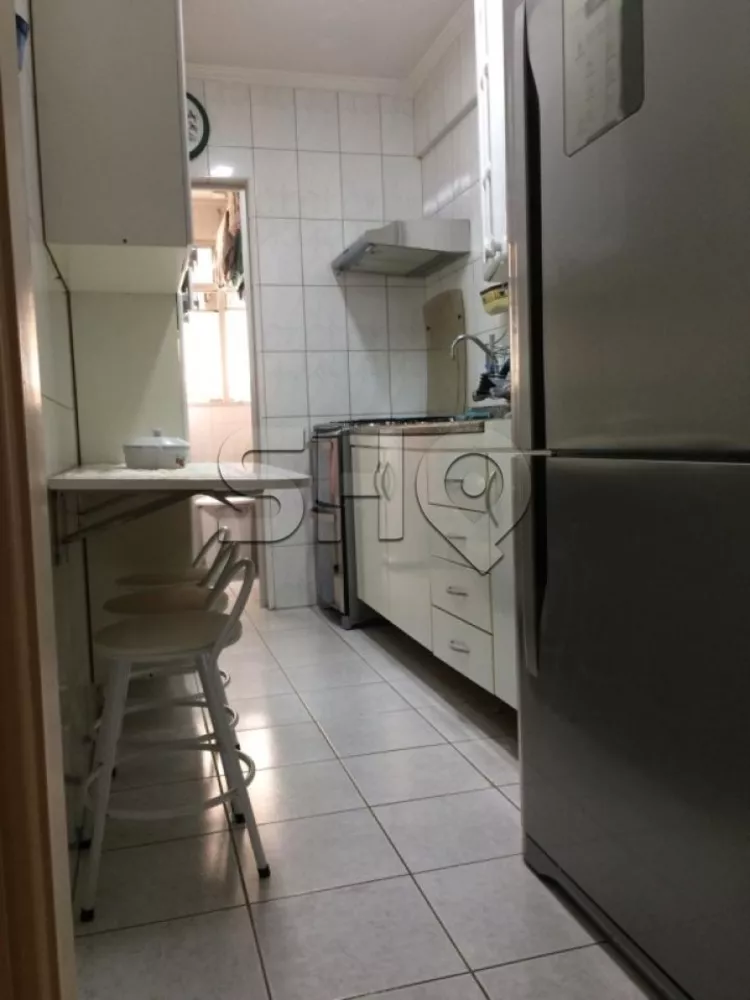 Apartamento à venda com 2 quartos, 60m² - Foto 4