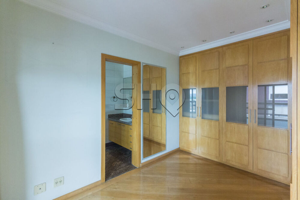 Apartamento, 4 quartos, 296 m² - Foto 2