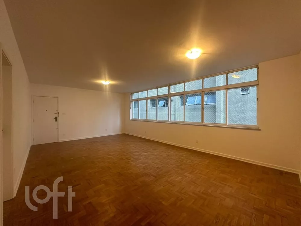 Apartamento à venda com 3 quartos, 140m² - Foto 3