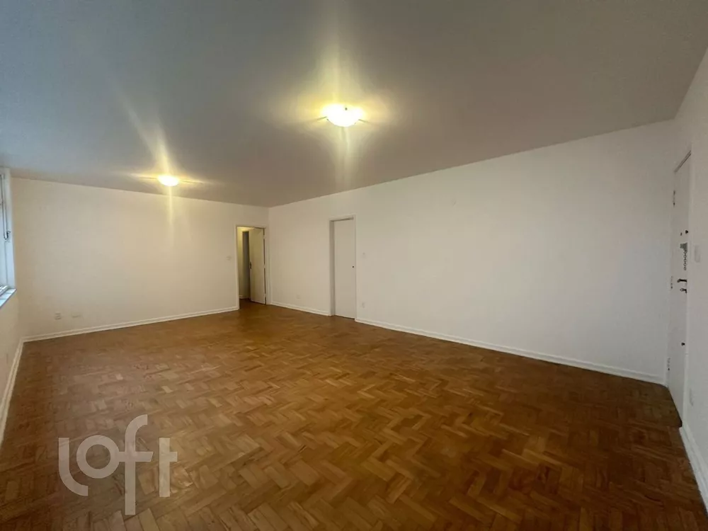 Apartamento à venda com 3 quartos, 140m² - Foto 4