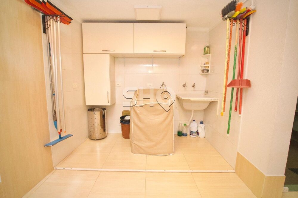 Casa à venda com 3 quartos, 181m² - Foto 11