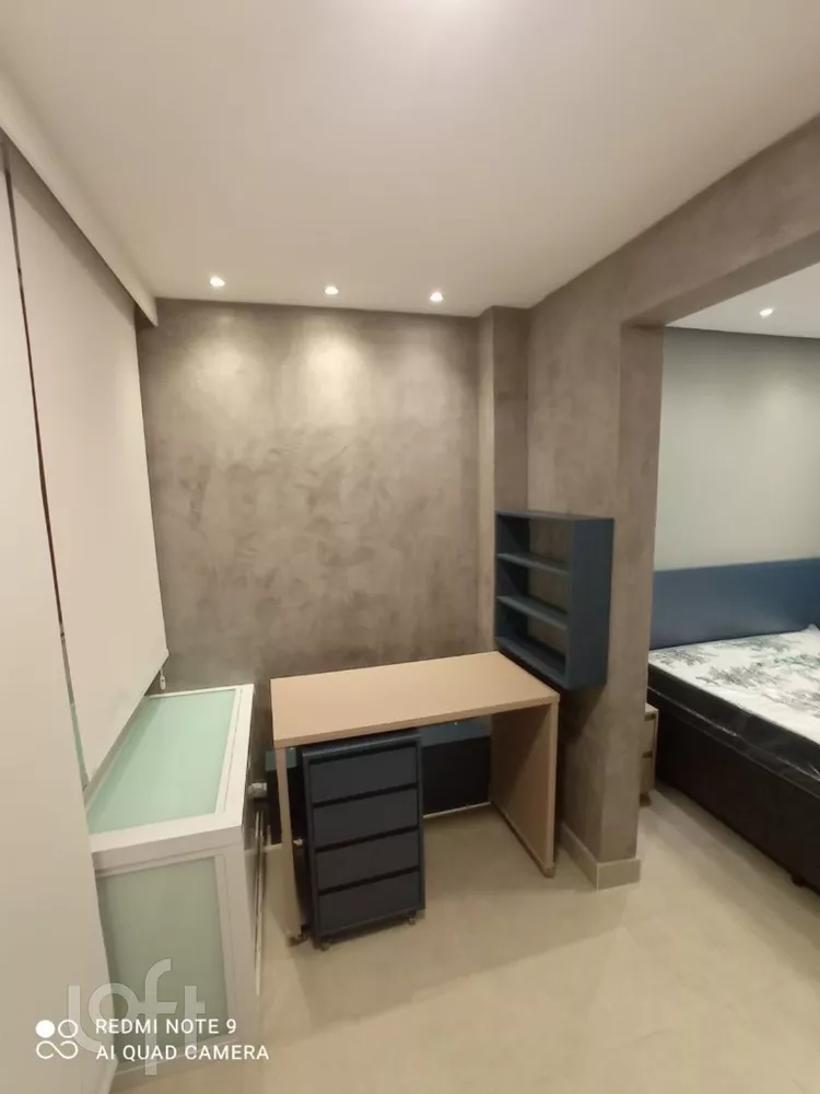 Apartamento à venda com 1 quarto, 24m² - Foto 2