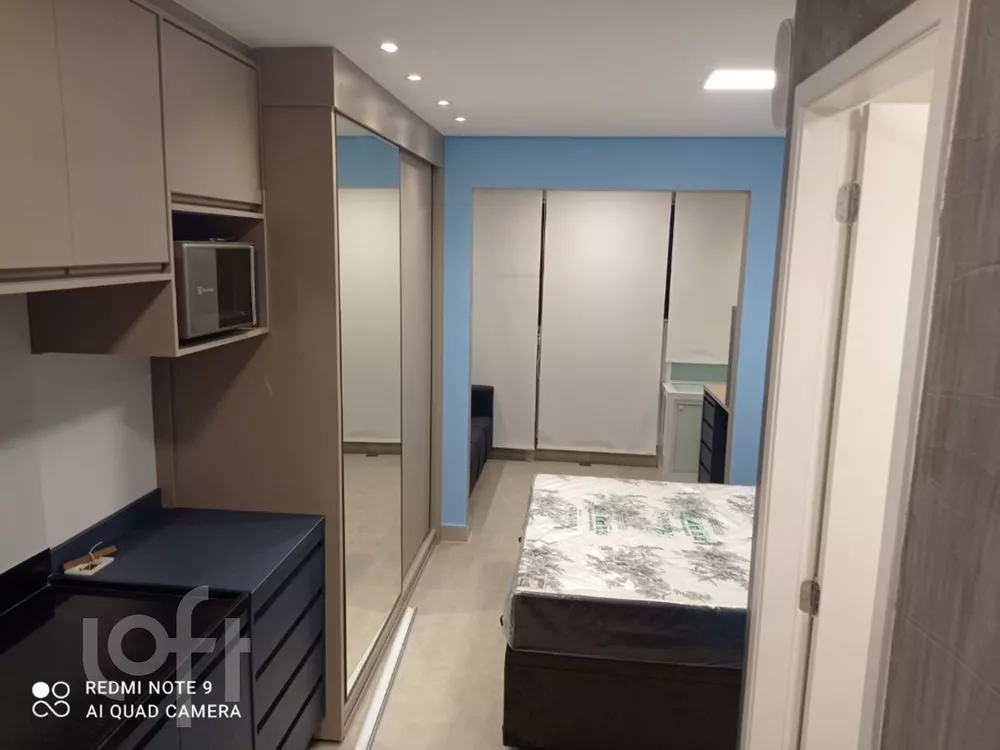 Apartamento à venda com 1 quarto, 24m² - Foto 1