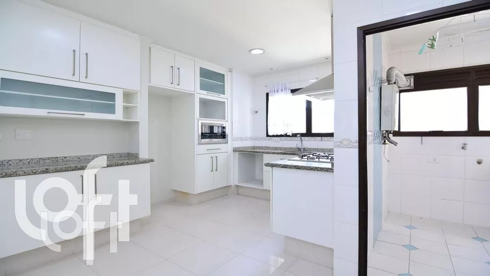 Apartamento à venda com 3 quartos, 126m² - Foto 28