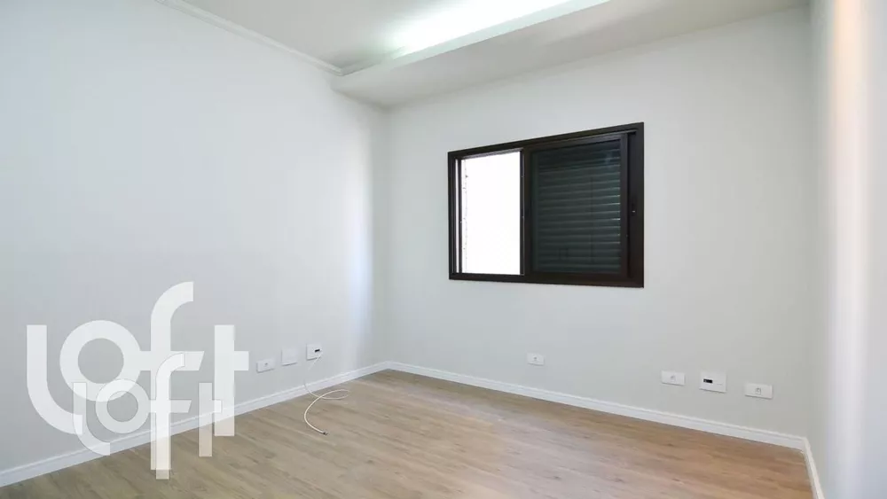 Apartamento à venda com 3 quartos, 126m² - Foto 3