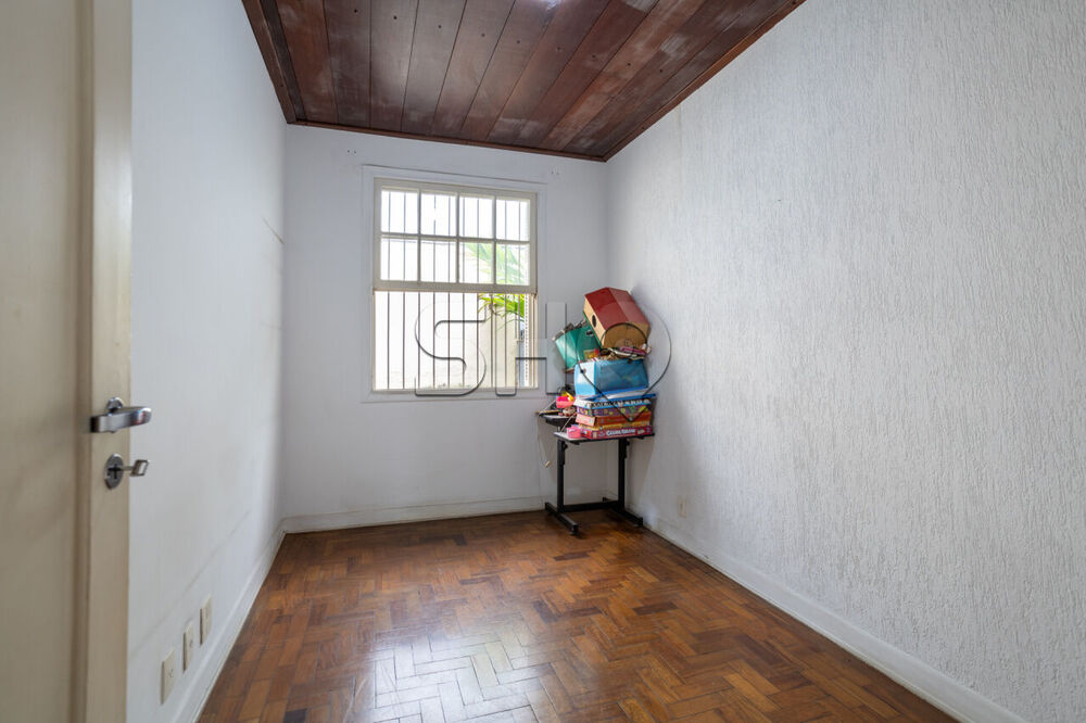 Sobrado, 6 quartos, 140 m² - Foto 1