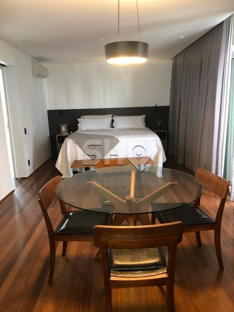 Apartamento, 1 quarto, 89 m² - Foto 1