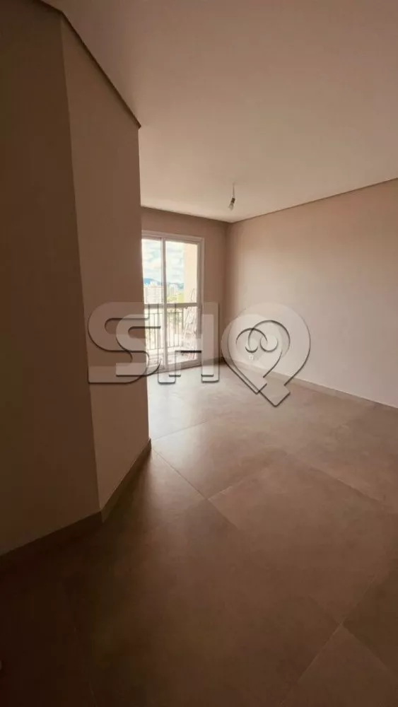 Apartamento à venda com 3 quartos, 66m² - Foto 2