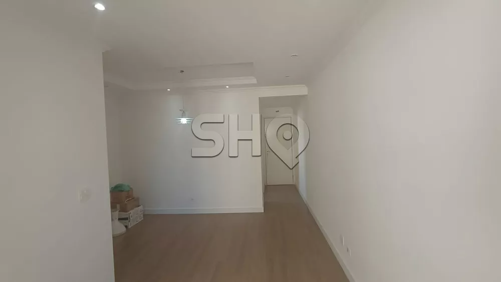 Apartamento à venda com 3 quartos, 70m² - Foto 2