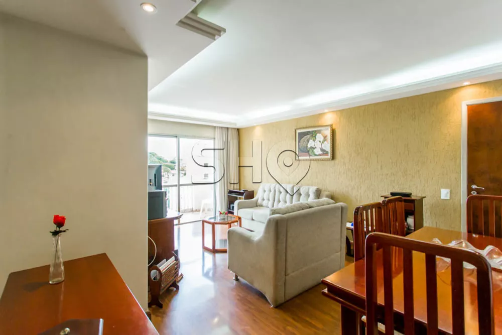 Apartamento à venda com 3 quartos, 81m² - Foto 2