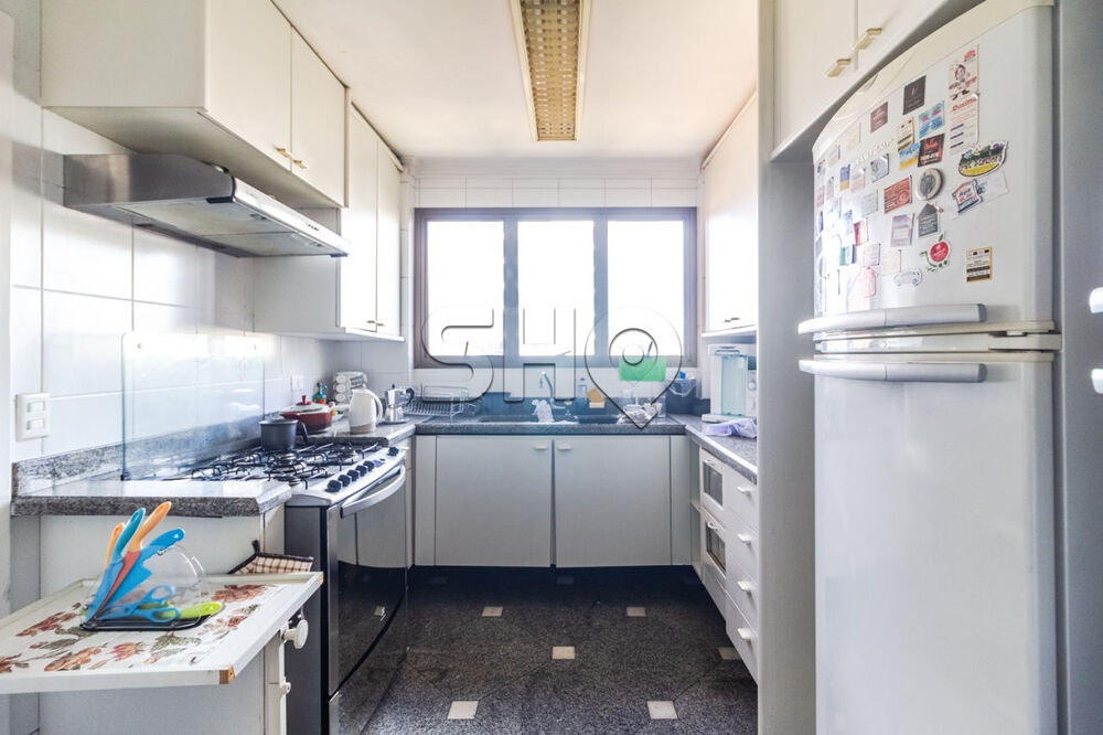 Apartamento, 3 quartos, 233 m² - Foto 4