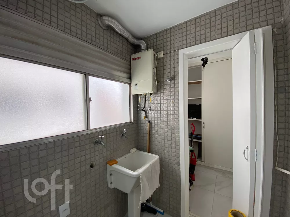 Apartamento à venda com 2 quartos, 70m² - Foto 11