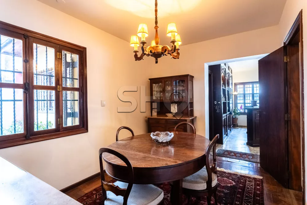 Casa, 3 quartos, 250 m² - Foto 1