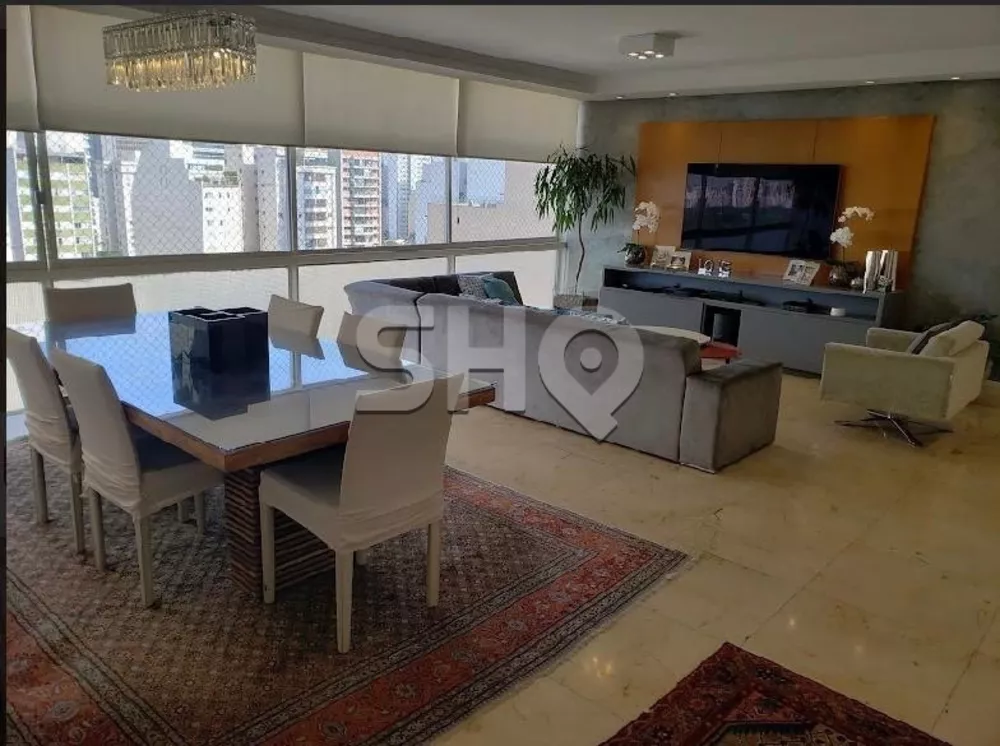 Apartamento à venda com 3 quartos, 169m² - Foto 1