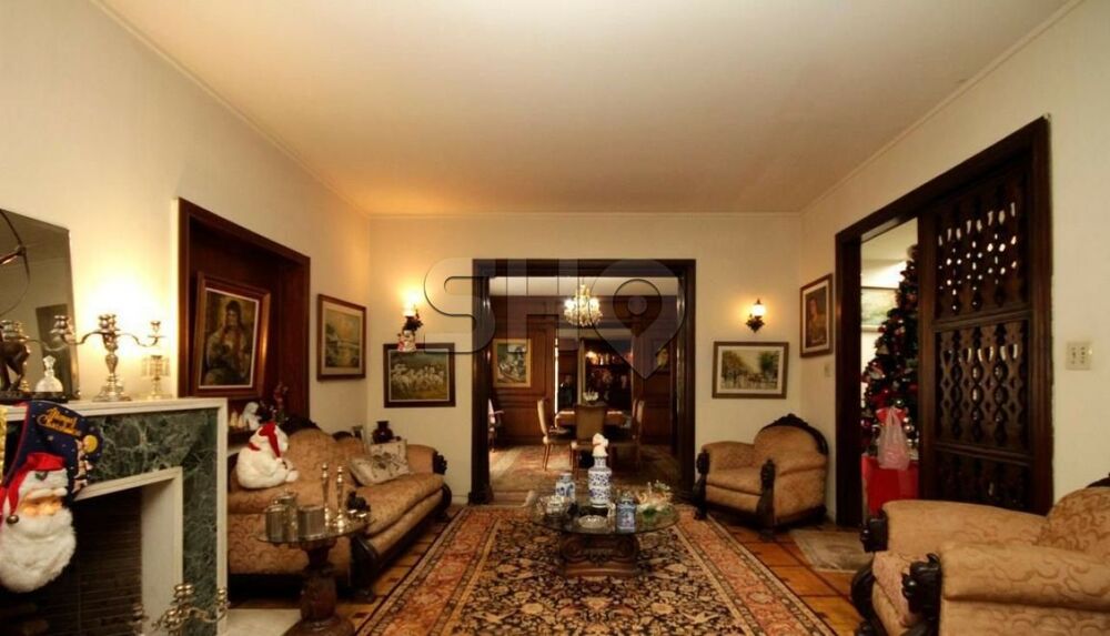 Sobrado à venda com 4 quartos, 500m² - Foto 1