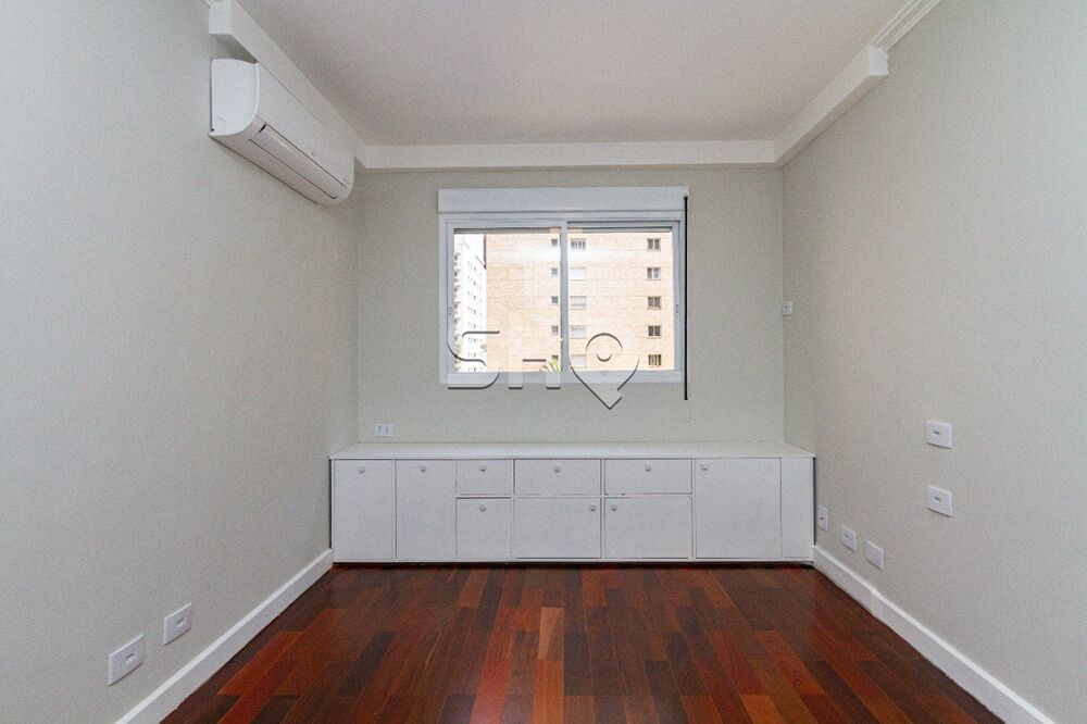 Apartamento à venda com 3 quartos, 158m² - Foto 5