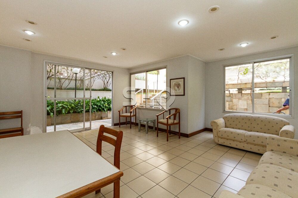 Apartamento à venda com 3 quartos, 158m² - Foto 18