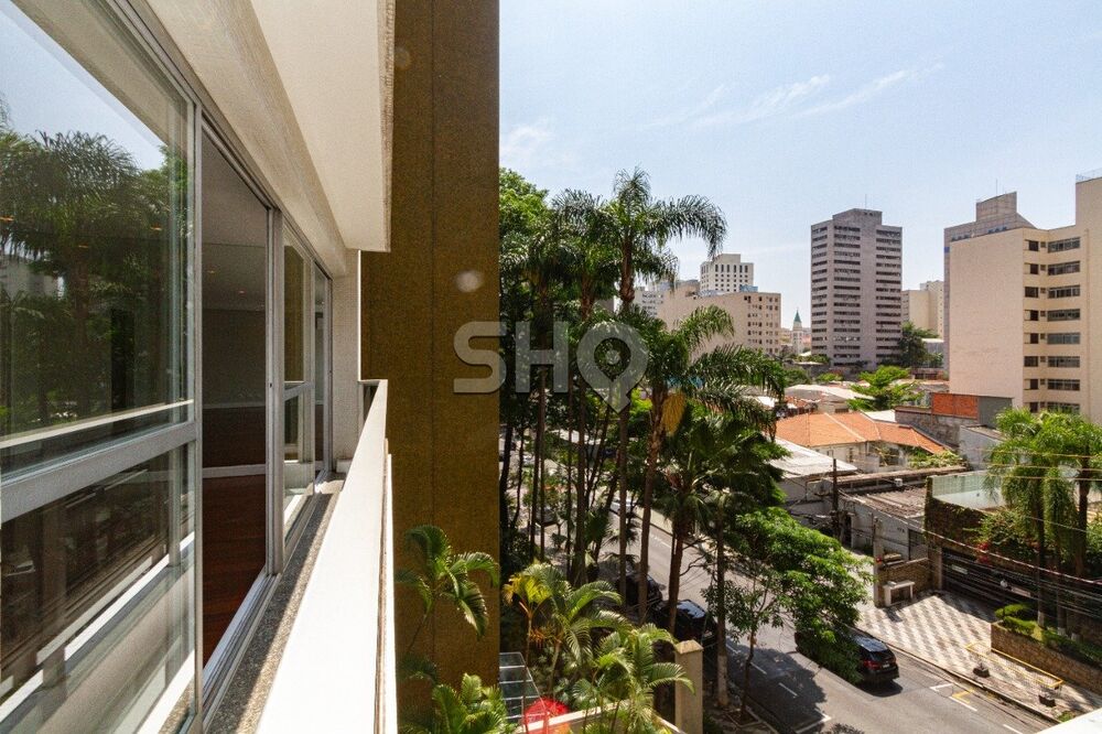 Apartamento à venda com 3 quartos, 158m² - Foto 13